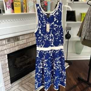 Ann Taylor Dress. US SZ XS. New with tags